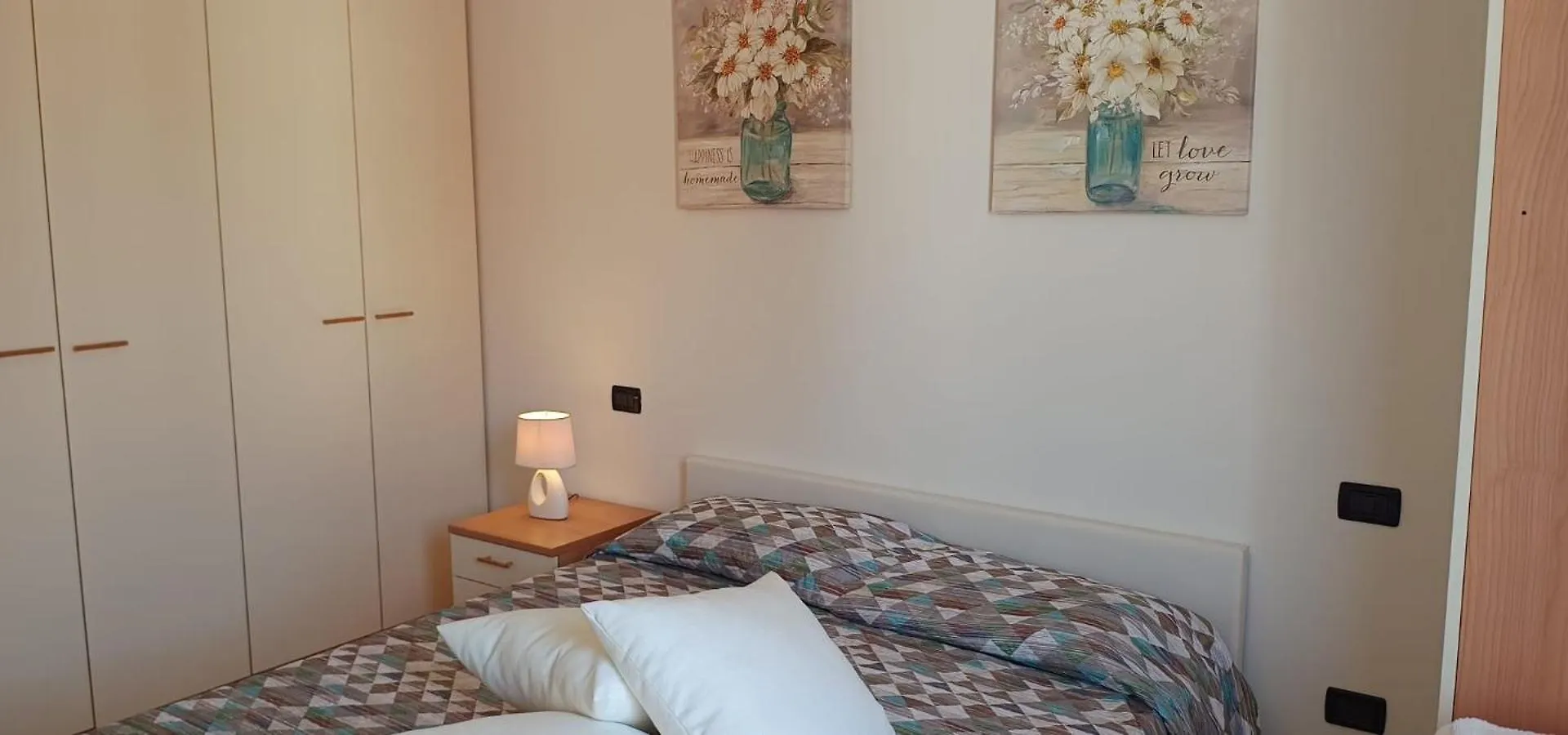 Casa Quinto Piano - Moderno Appartamento Con Garage Privato Vicenza 0*,